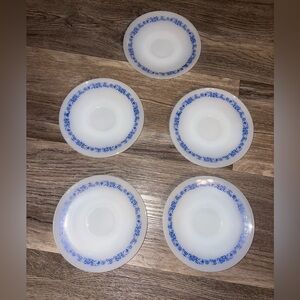 Set of 5 Vintage Termo-Rey Brazil Milk Glass Plates